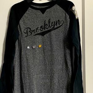 Boys ‘Brooklyn’ long sleeve T- shirt. Size L